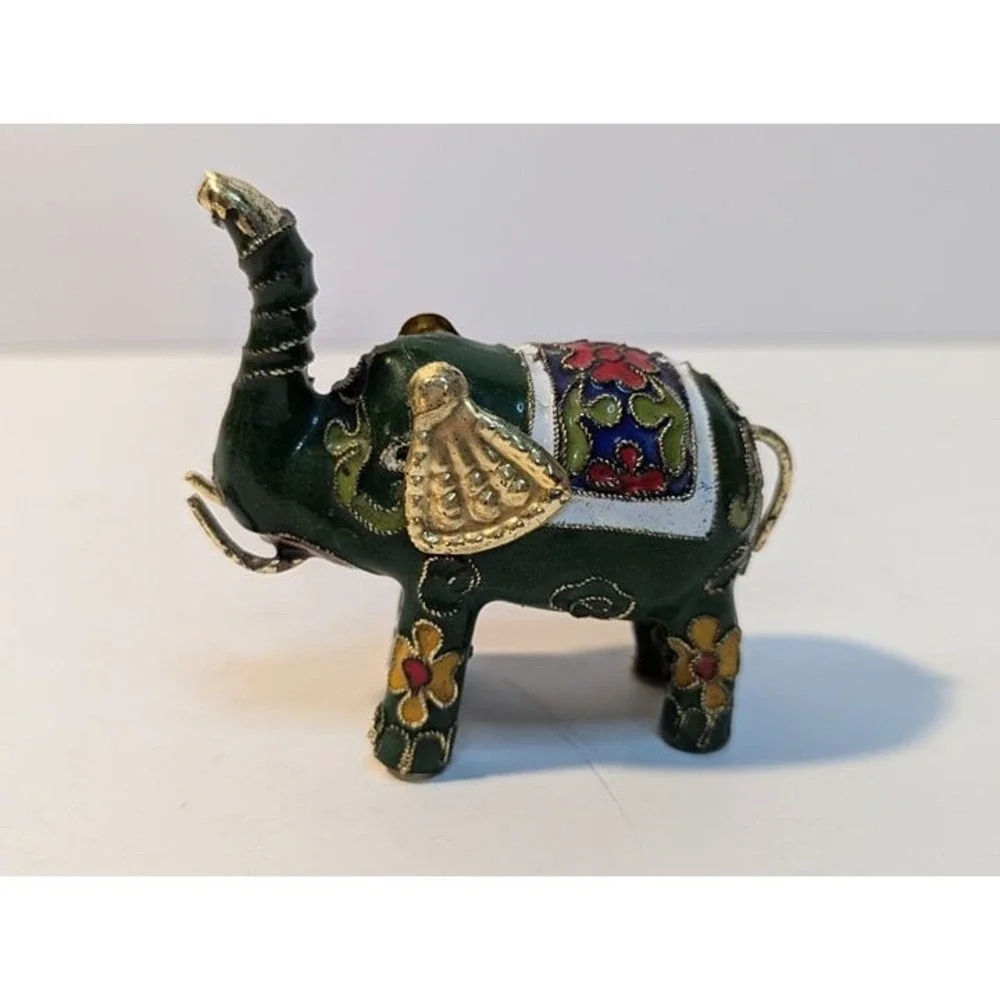 N/A cloisonne elephant